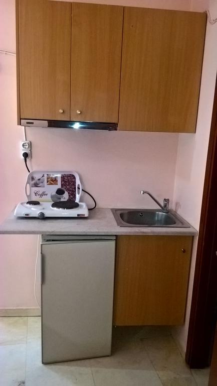 Dimitra Pentaliou Rooms กาเมนาวูร์ลา ภายนอก รูปภาพ